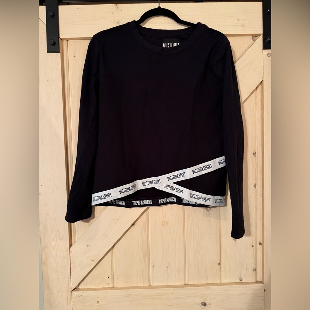 Victoria’s Secret Sport Black Long Sleeve Top Size Medium